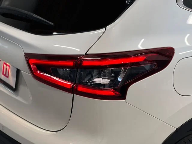 Nissan Qashqai – 12