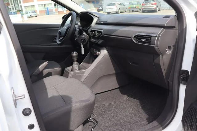 Dacia Sandero – 16