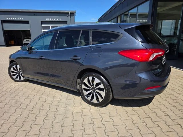 Ford Focus – 6