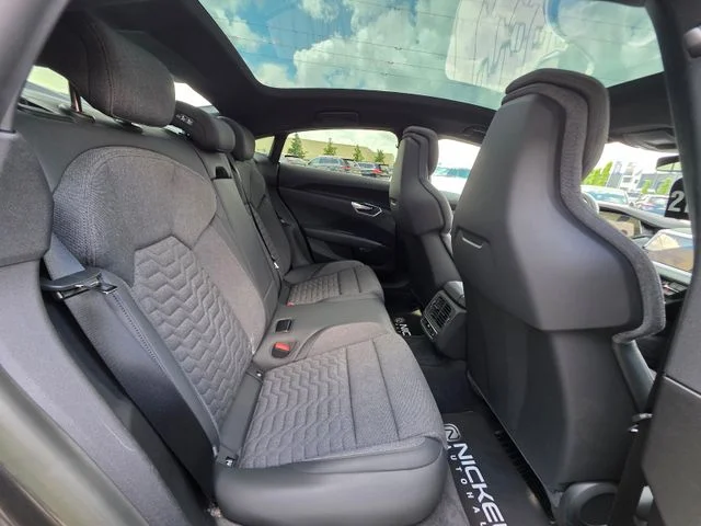 Audi e-tron GT – 21