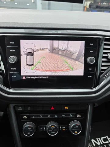 Volkswagen T-Roc – 42