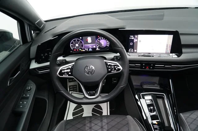 VW Golf – 20