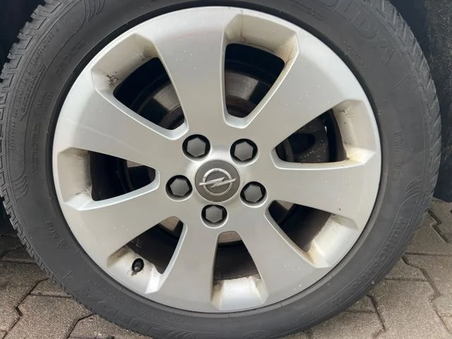 Opel Insignia – 15