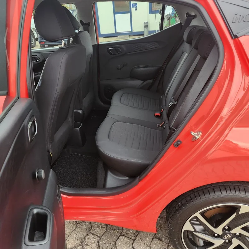 Hyundai i10 – 10