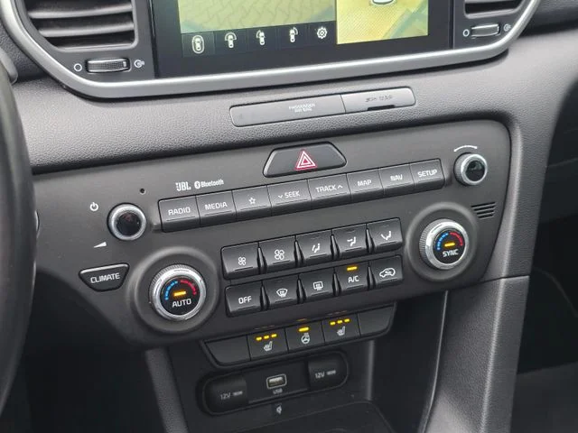 Kia Sportage – 38