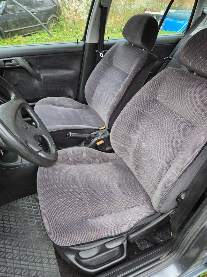 Volkswagen Vento GL III (1991-1998) – 10