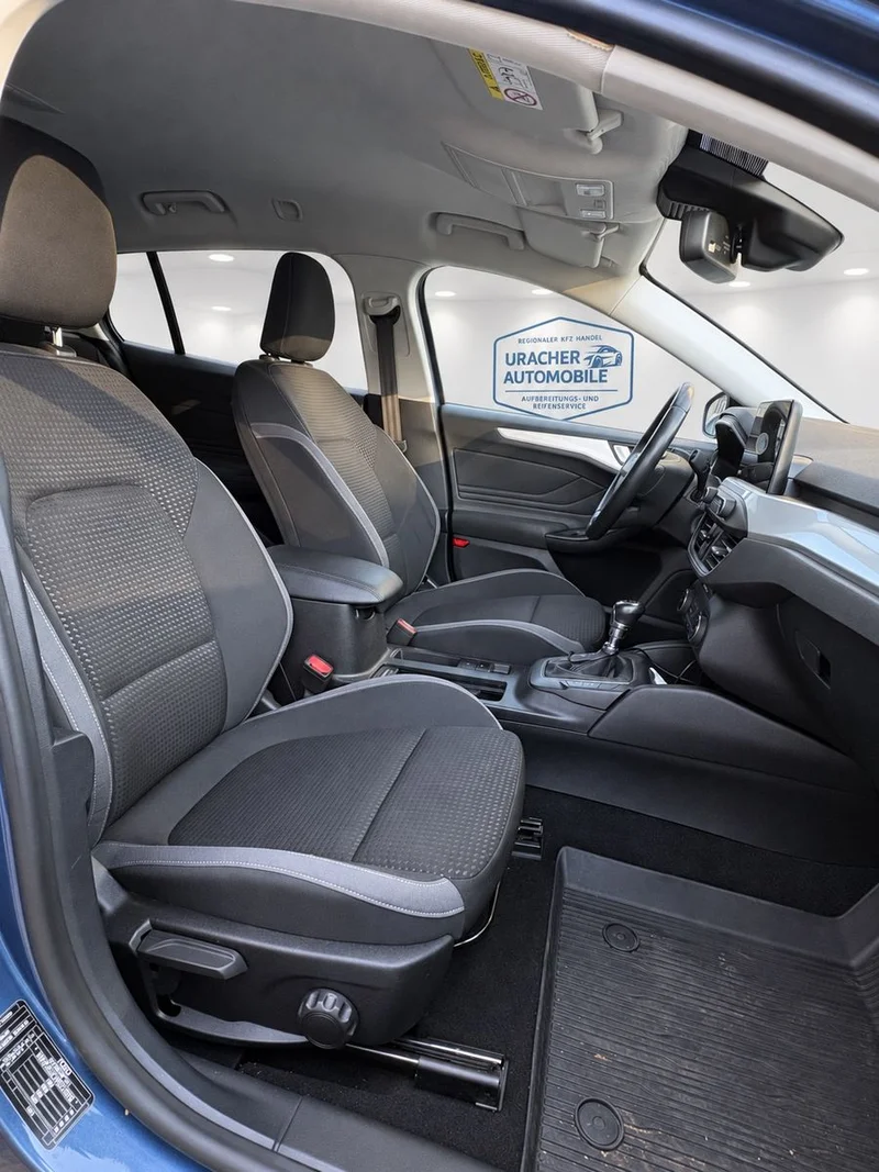 Ford Focus – 13