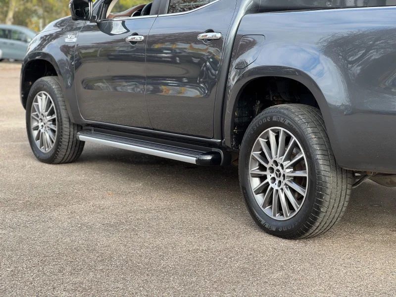 Mercedes-Benz X 350 – 11