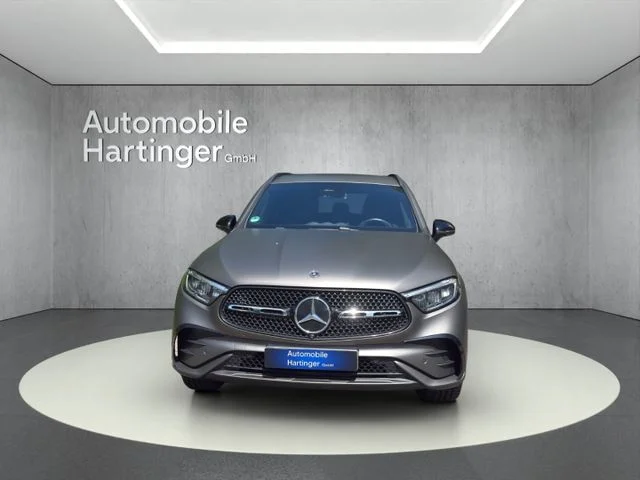 MERCEDES-BENZ GLC 220 – 2