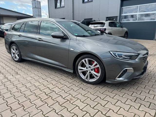Opel Insignia – 8