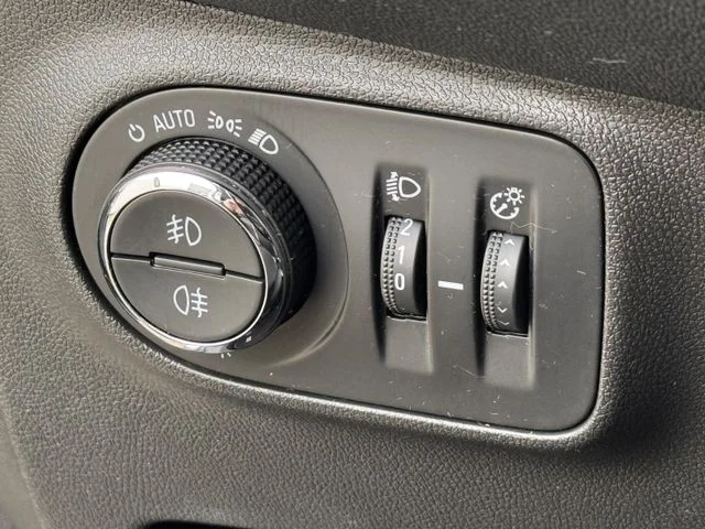 Opel Corsa – 26