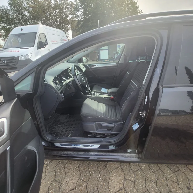 Volkswagen Golf – 9