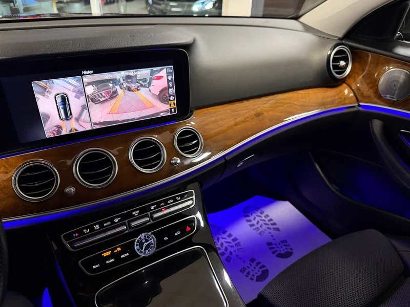 Mercedes-Benz E 220 – 27