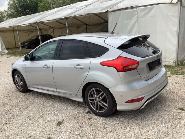 Ford Focus – 2