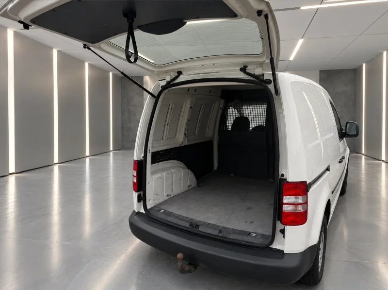Volkswagen Caddy III (2004-) – 4