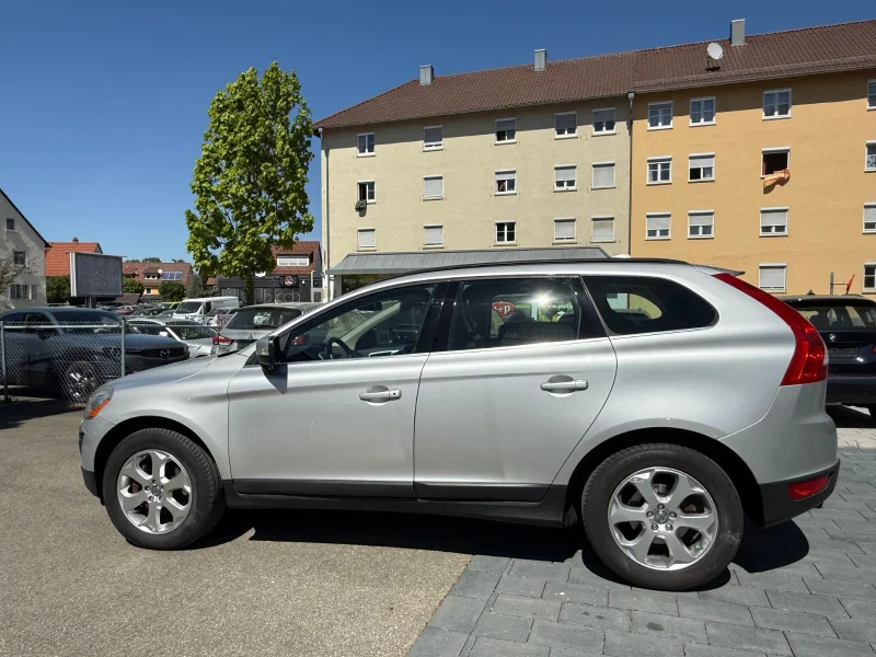Volvo XC 60 – 9
