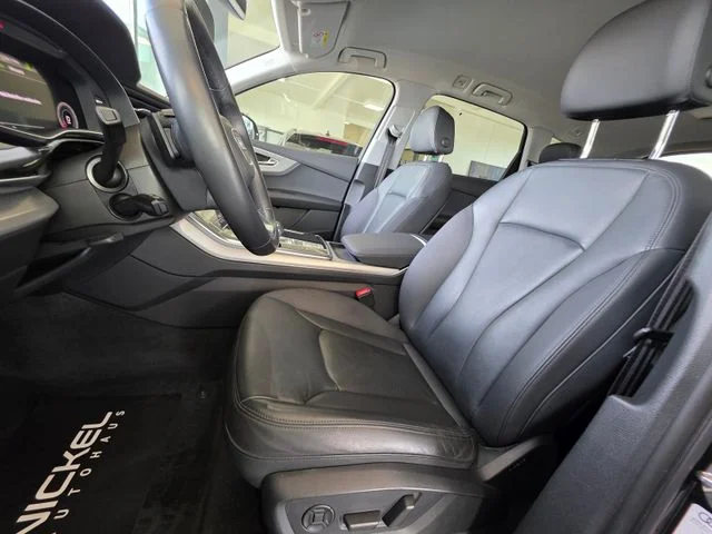 Audi Q7 – 30