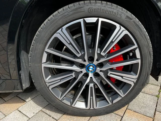 BMW iX1 – 9