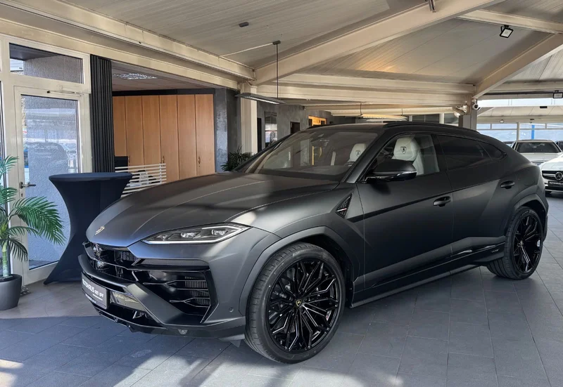 Lamborghini Urus – 6