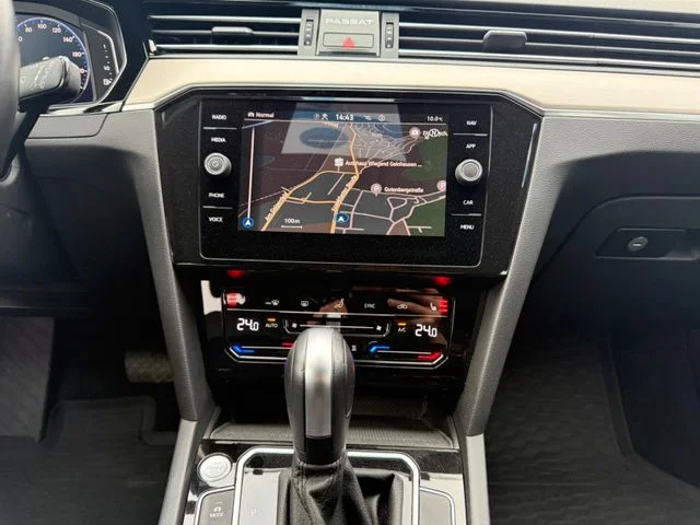 Volkswagen Passat Variant – 14