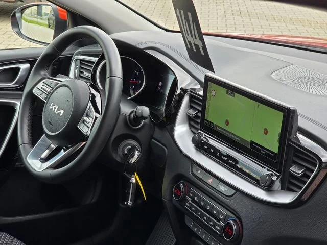 Kia XCeed – 19