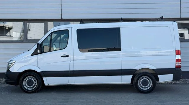 Mercedes-Benz Sprinter – 4