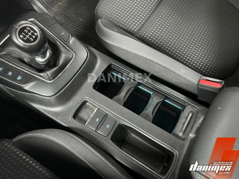 Ford Focus – 25