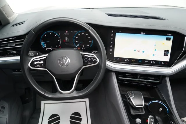 VW Touareg – 26