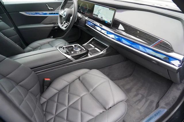 BMW 740 – 18