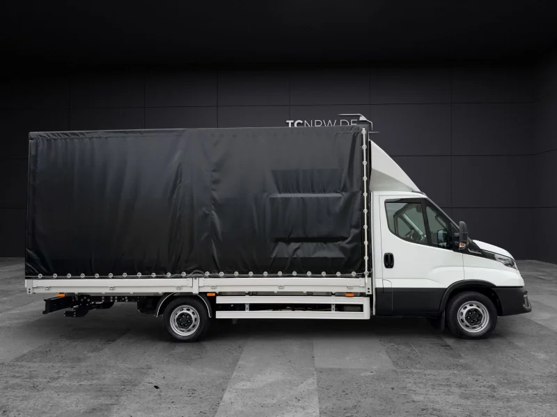 Iveco Daily Pritsche 4,95 x 2,30m Schiebeplane AHK 3,5 – 5