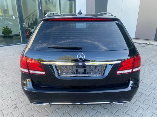 MERCEDES-BENZ E 250 – 11