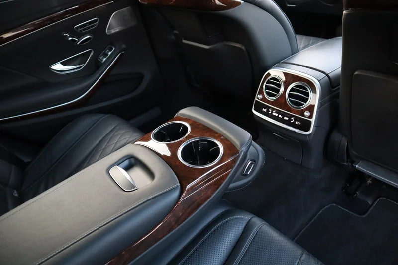 Mercedes-Benz S 600 – 24