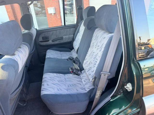 TOYOTA Land Cruiser – 13