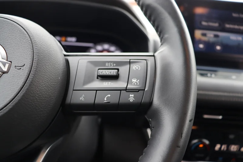Nissan X-Trail – 25
