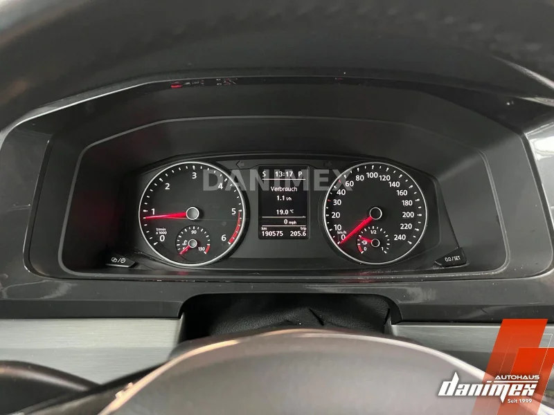Volkswagen T6 California – 14