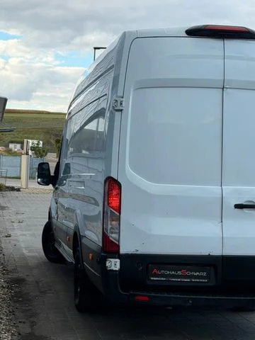 Ford Transit – 10