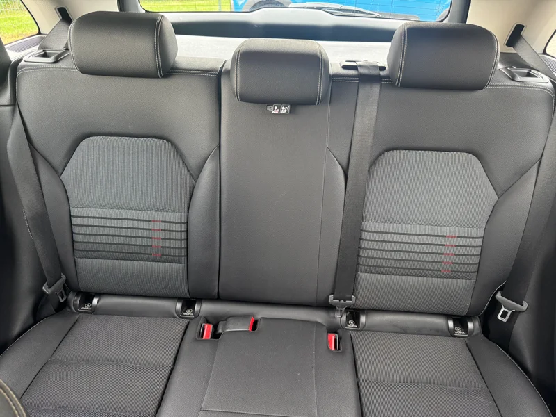 Mercedes-Benz B 220 – 28