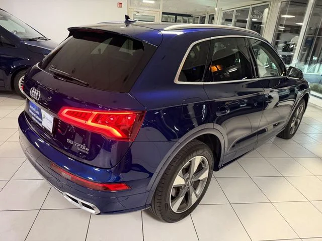 Audi Q5 – 5