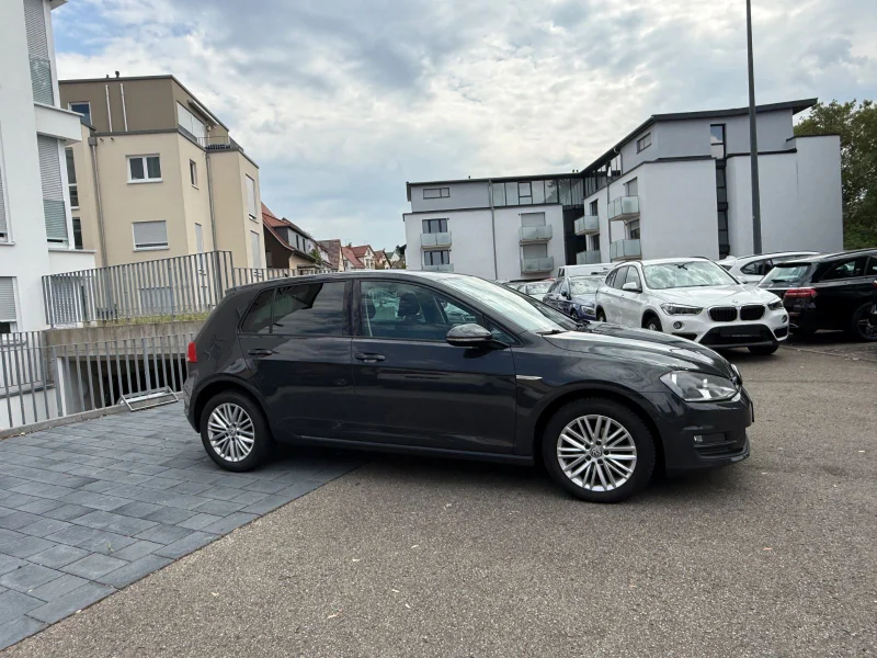 Volkswagen Golf – 5