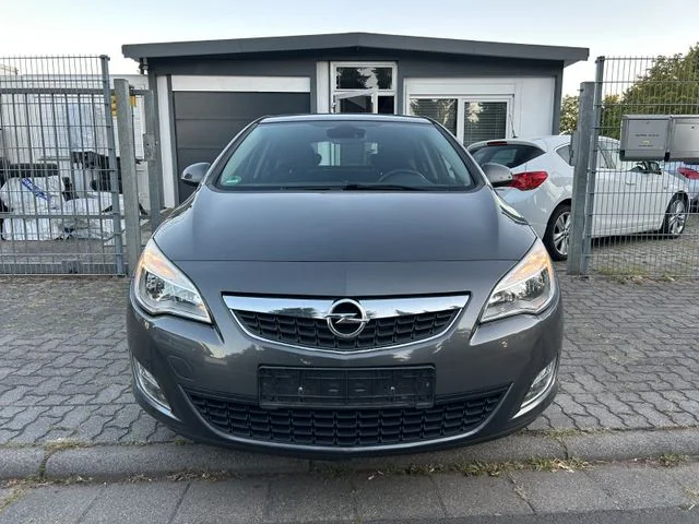 Opel Astra – 2