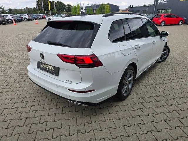 Volkswagen Golf – 11