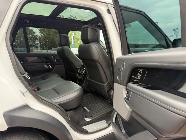 Land Rover Range Rover – 9