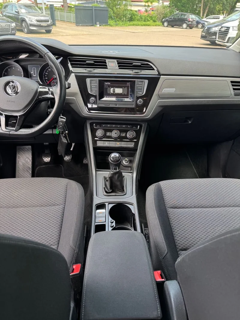 Volkswagen Touran – 21