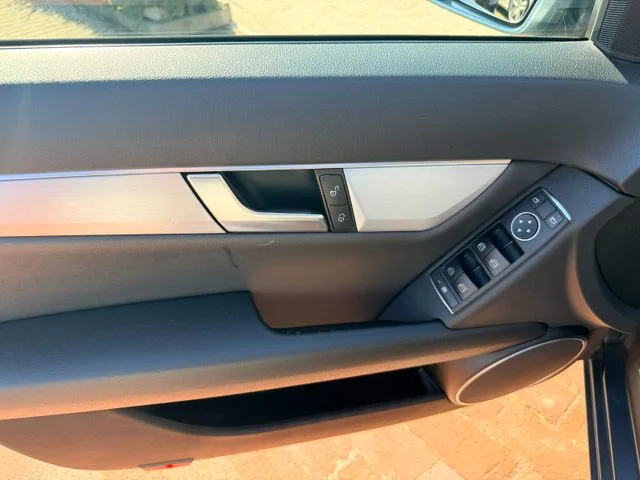 MERCEDES-BENZ C 200 – 20