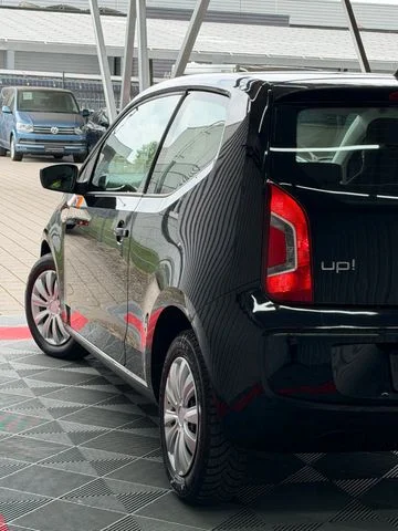 Volkswagen up – 12