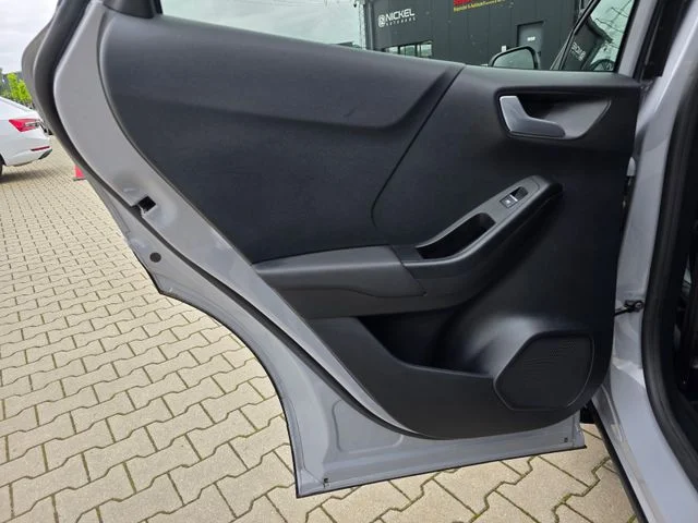 Ford Puma – 27