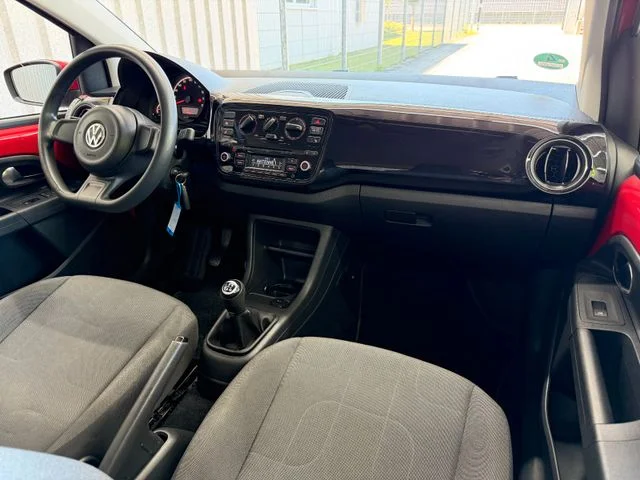 Volkswagen up – 17