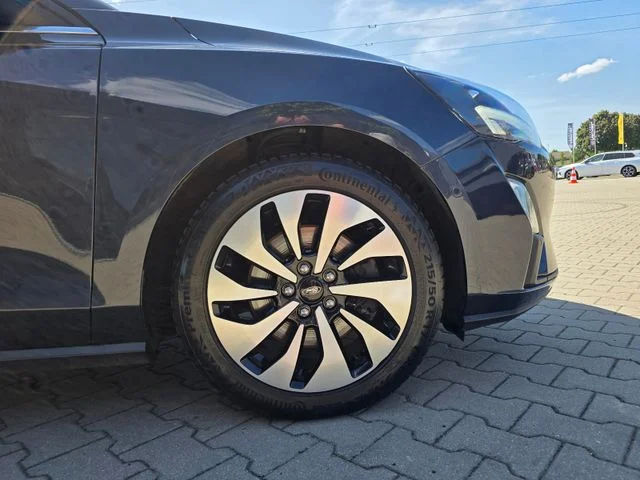 Ford Focus – 12