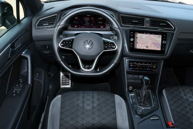 Volkswagen Tiguan – 11