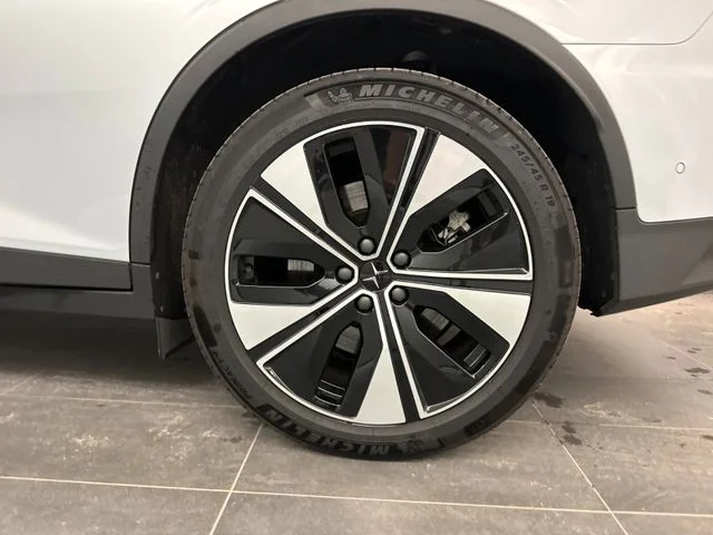 POLESTAR 2 – 12